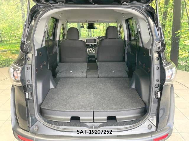 Toyota SIENTA 2019-02 350886-10
