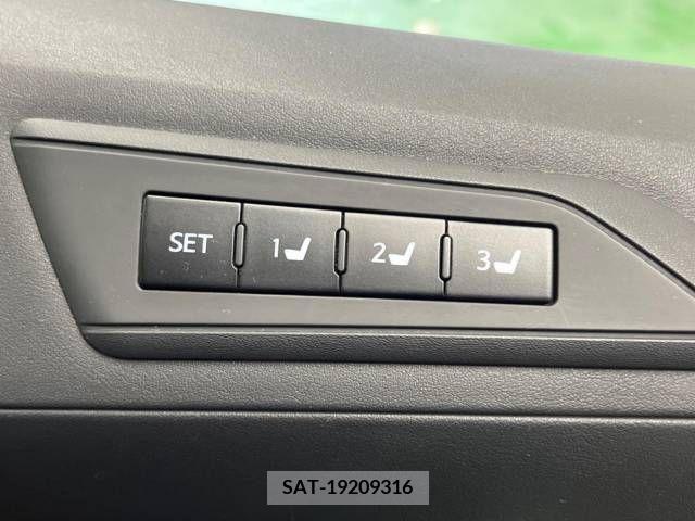 Toyota ALPHARD 2016-08 332332-8