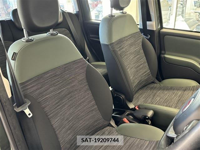 Fiat PANDA 2019-01 269676-18