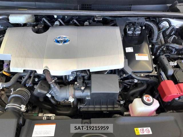 Toyota PRIUS 2017-06 366332-18