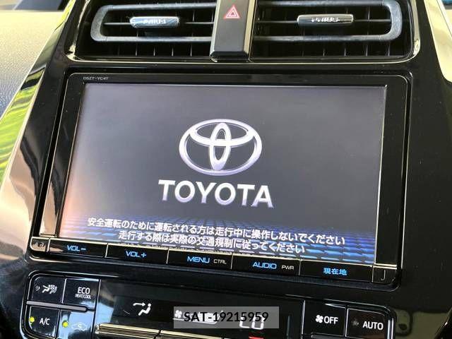 Toyota PRIUS 2017-06 366332-2