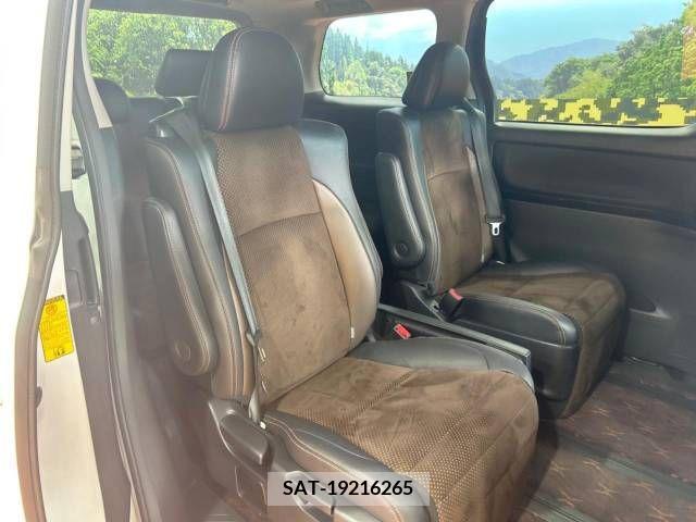 Toyota ALPHARD 2014-03 338526-9