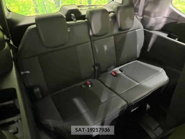 Honda STEP WGN 2023-01 368796-11