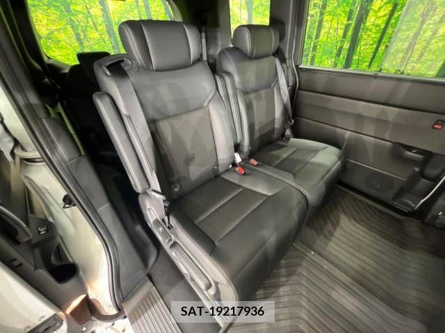 Honda STEP WGN 2023-01 368796-10