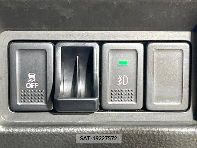 Suzuki SWIFT 2012-05 394411-4