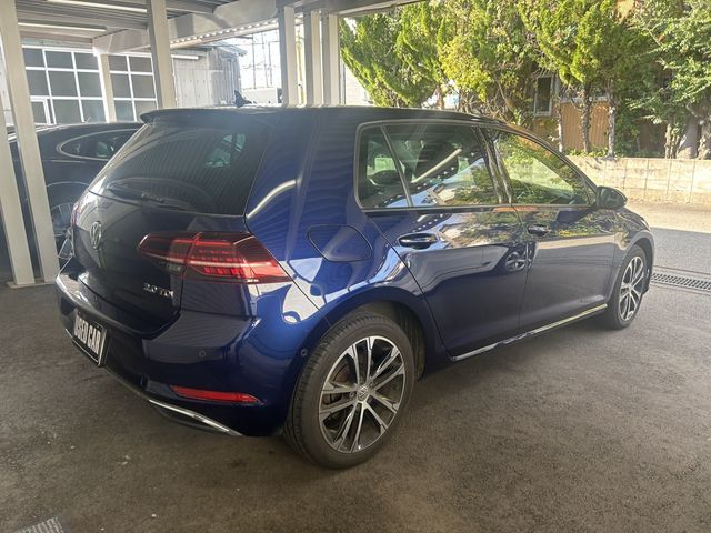 VolksWagen GOLF 2019-09 195063-4