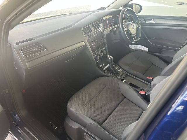 VolksWagen GOLF 2019-09 195063-9