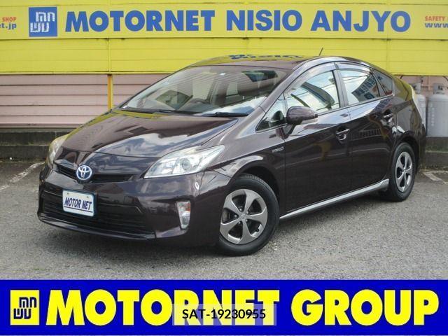 Toyota PRIUS 2014-06 352389-0