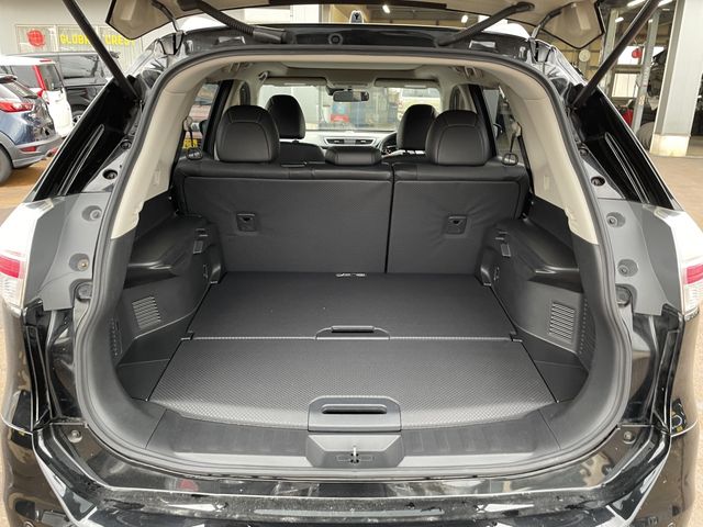 Nissan X-TRAIL 2014-02 1811-8