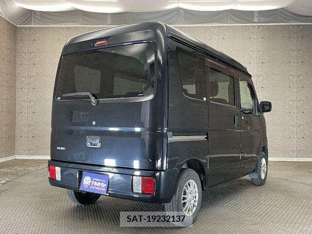 Mitsubishi MINICAB VAN 2016-10 277419-3