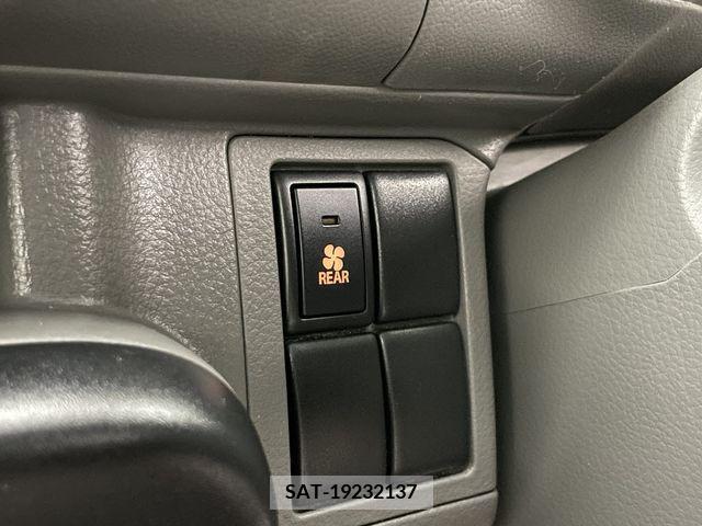 Mitsubishi MINICAB VAN 2016-10 277419-19
