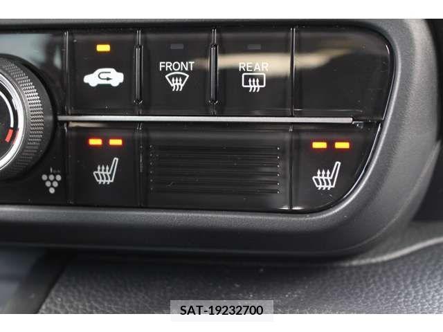 Honda N BOX CUSTOM 2021-10 307354-9