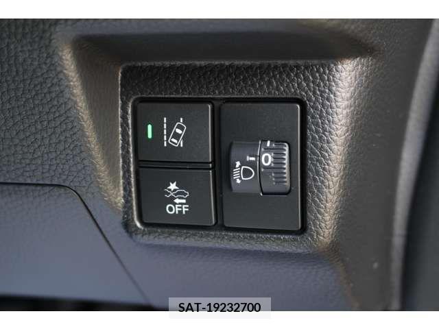 Honda N BOX CUSTOM 2021-10 307354-17