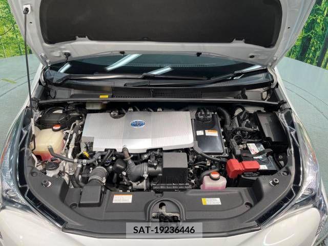 Toyota PRIUS 2016-02 340765-18