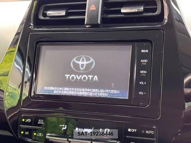 Toyota PRIUS 2016-02 340765-2