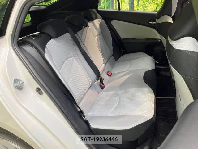 Toyota PRIUS 2016-02 340765-9