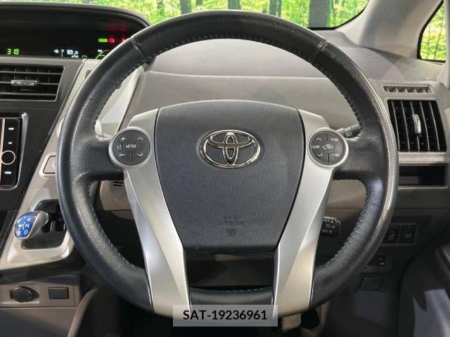 Toyota PRIUS ALPHA 2012-07 282445-11