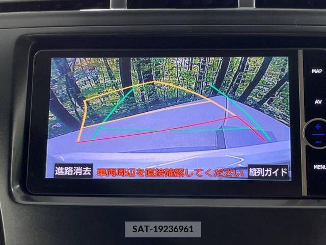 Toyota PRIUS ALPHA 2012-07 282445-2