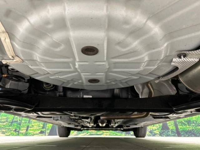 Nissan NOTE 2018-08 20973-19