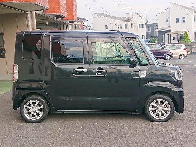 Daihatsu WAKE 2015-10 192993-16
