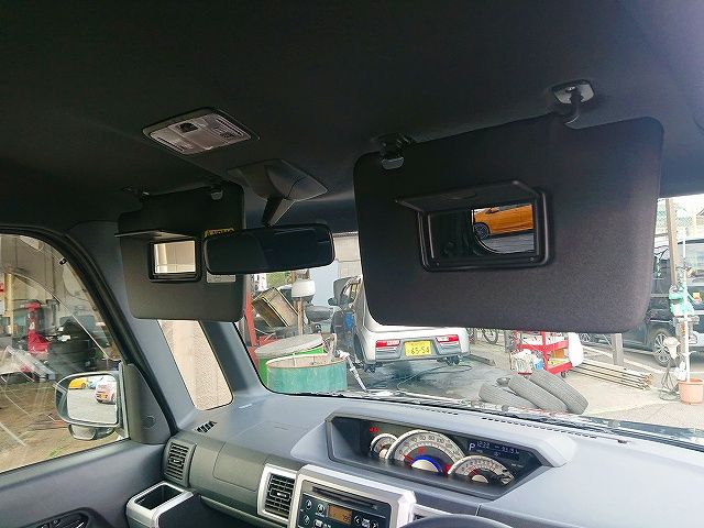 Daihatsu WAKE 2015-10 192993-18