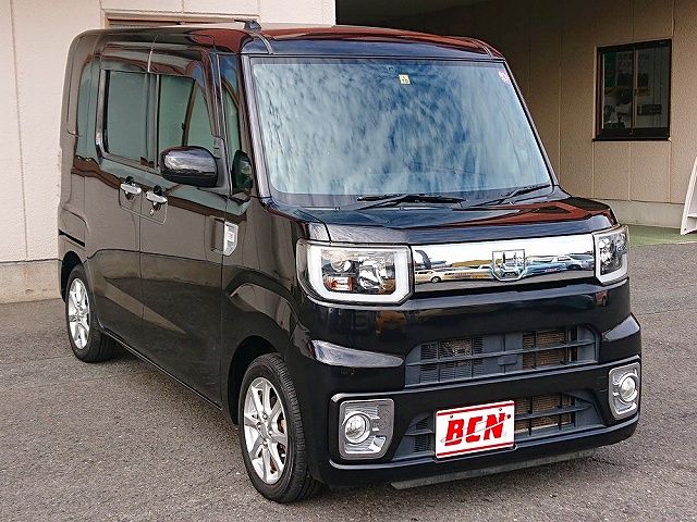 Daihatsu WAKE 2015-10 192993-6