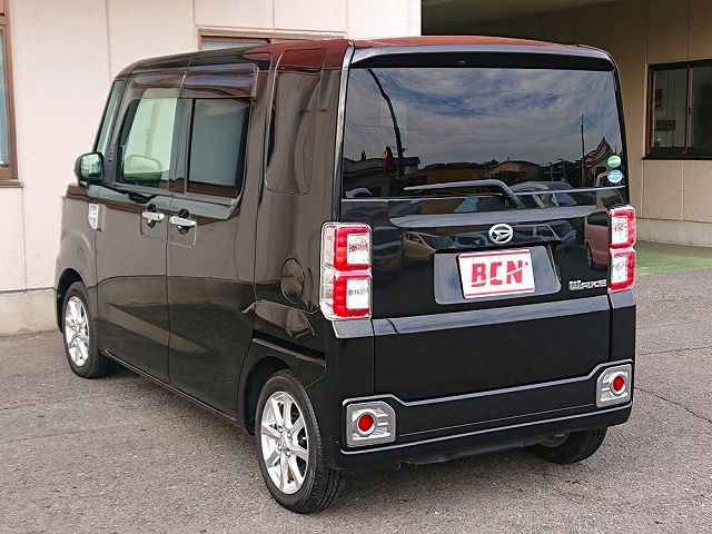 Daihatsu WAKE 2015-10 192993-8