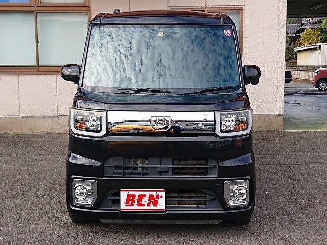 Daihatsu WAKE 2015-10 192993-14