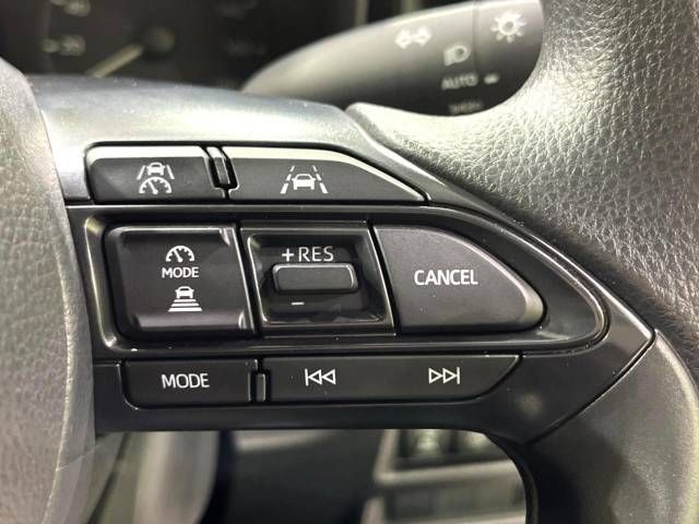 Toyota SIENTA 2023-04 192721-6