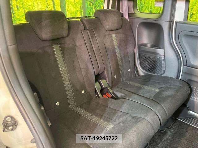 Honda N BOX CUSTOM 2021-09 218556-9