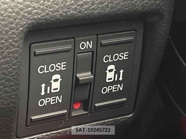 Honda N BOX CUSTOM 2021-09 218556-6
