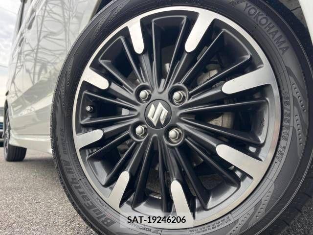 Suzuki SPACIA 2018-06 380704-13