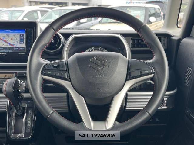 Suzuki SPACIA 2018-06 380704-11