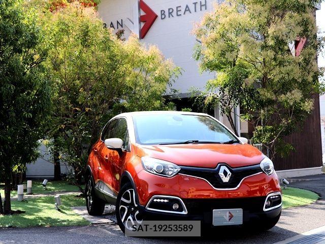 Renault CAPTUR 2015-03 202866-0