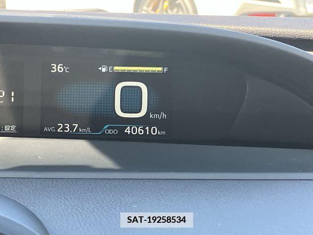 Toyota PRIUS 2019-03 366398-13
