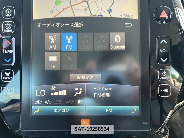 Toyota PRIUS 2019-03 366398-18