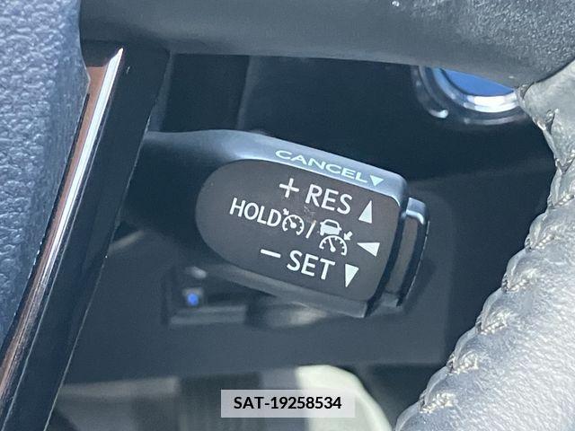 Toyota PRIUS 2019-03 366398-21