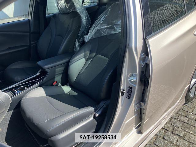 Toyota PRIUS 2019-03 366398-24