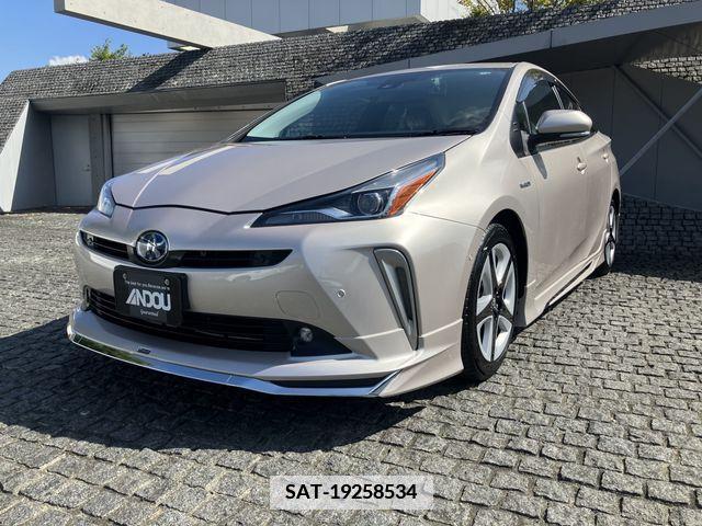 Toyota PRIUS 2019-03 366398-0