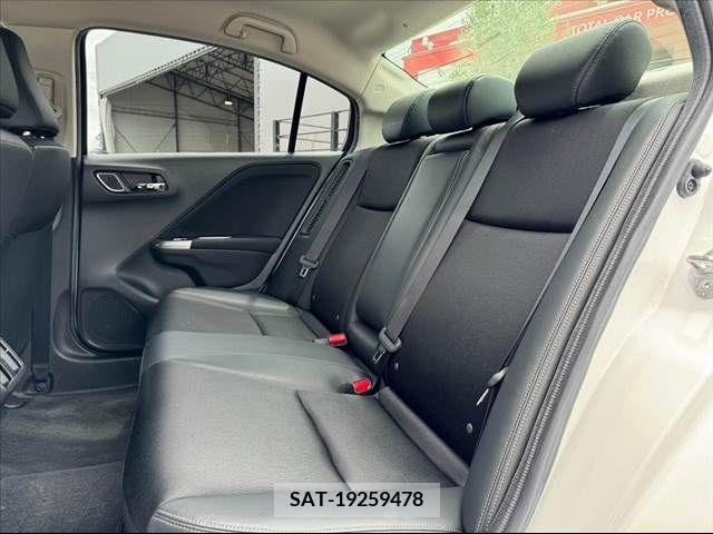 Honda GRACE 2014-12 376051-17