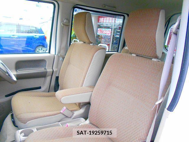 Nissan CLIPPER 2014-08 302246-18
