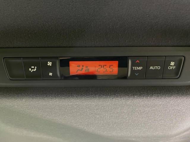 Toyota VOXY 2020-01 23549-6