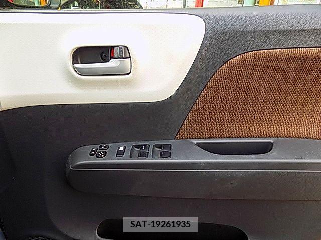 Nissan MOCO 2014-06 388772-19