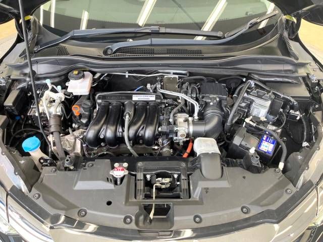 Honda VEZEL 2019-01 15679-19