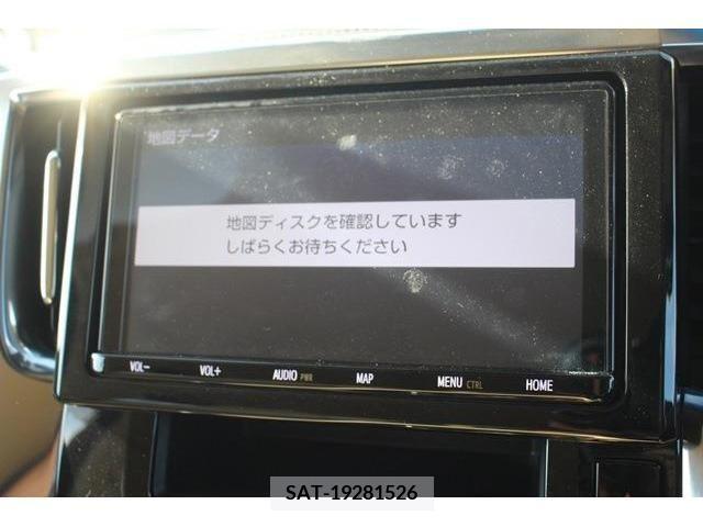 Toyota VELLFIRE 2019-04 369711-1