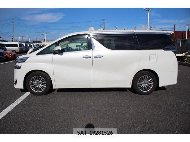 Toyota VELLFIRE 2019-04 369711-10