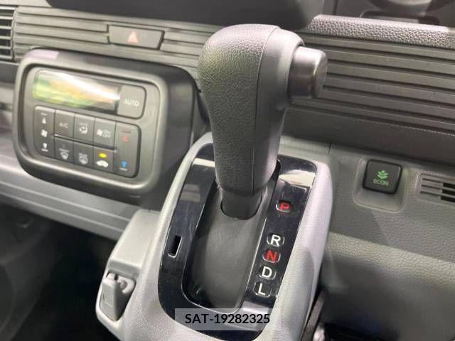 Honda N-VAN 2018-10 281594-7
