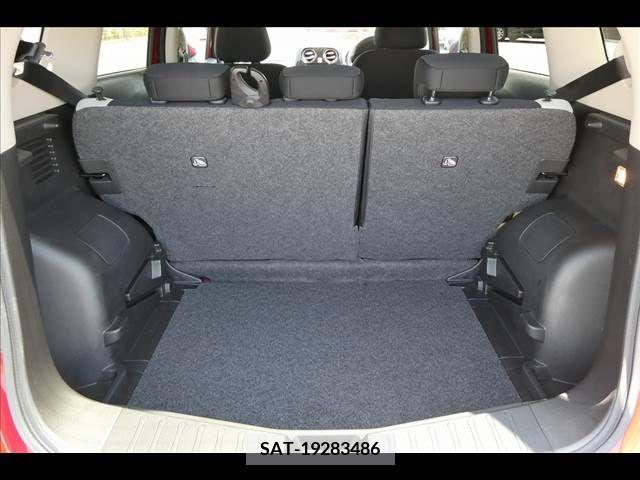 Nissan NOTE 2019-04 305487-11