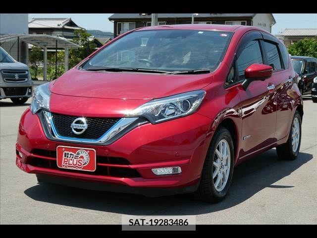 Nissan NOTE 2019-04 305487-14