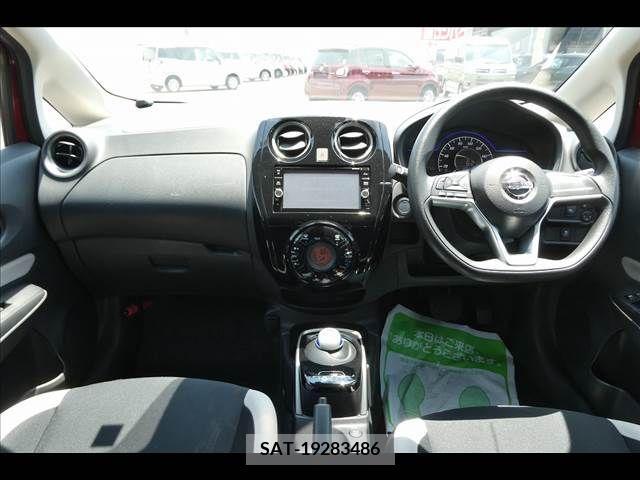 Nissan NOTE 2019-04 305487-2